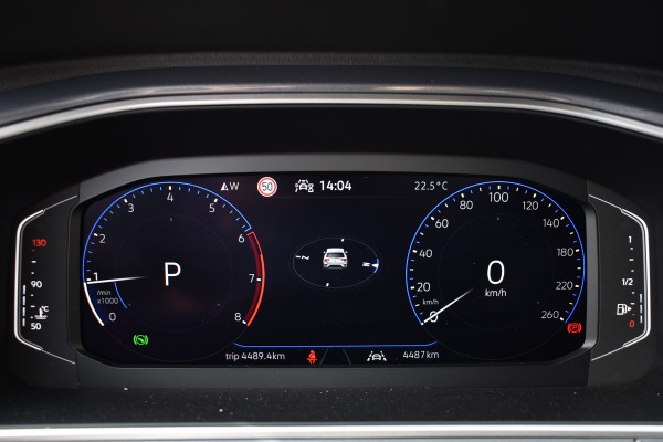 Volkswagen T-Roc 1.5 TSI DSG 150PK STYLE VIRTUAL/IQ-LIGHT/TREKHAAK