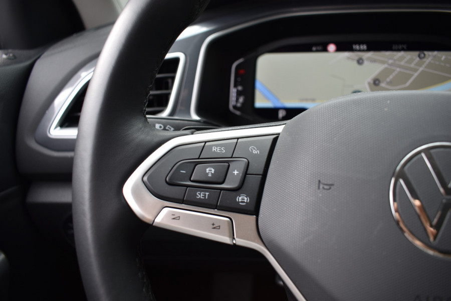 Volkswagen T-Roc 1.5 TSI DSG 150PK STYLE VIRTUAL/IQ-LIGHT/TREKHAAK