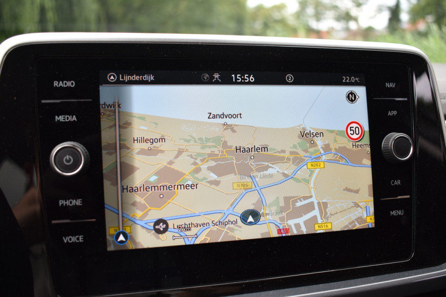 Volkswagen T-Roc 1.5 TSI DSG 150PK STYLE VIRTUAL/IQ-LIGHT/TREKHAAK