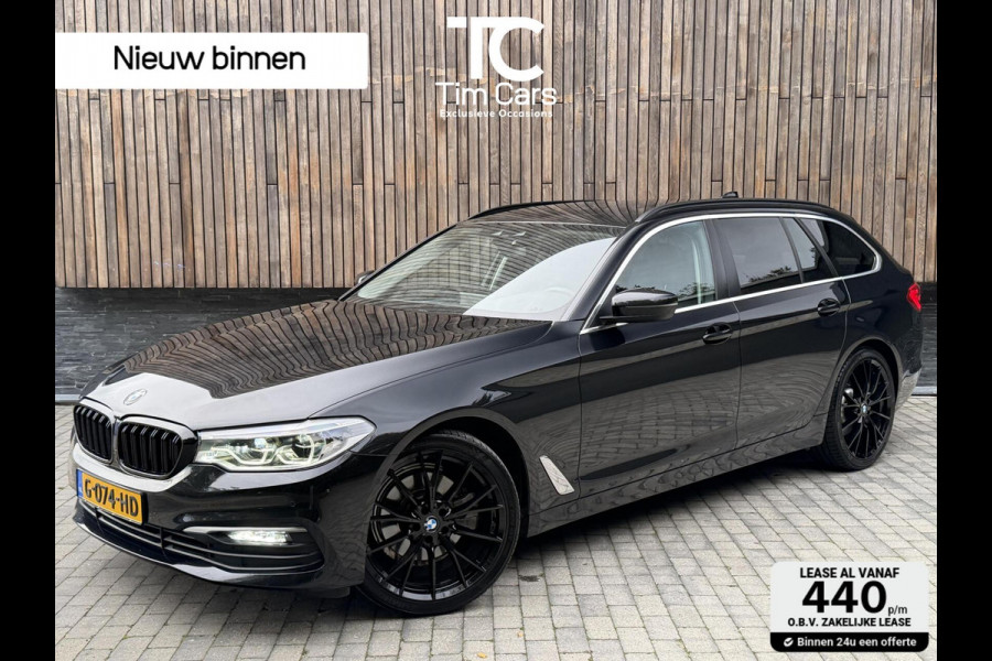 BMW 5 Serie Touring 520i High Executive Automaat | Apple CarPlay | Leren bekleding | Stoelverwarming | LED verlichting | Comfortstoelen met