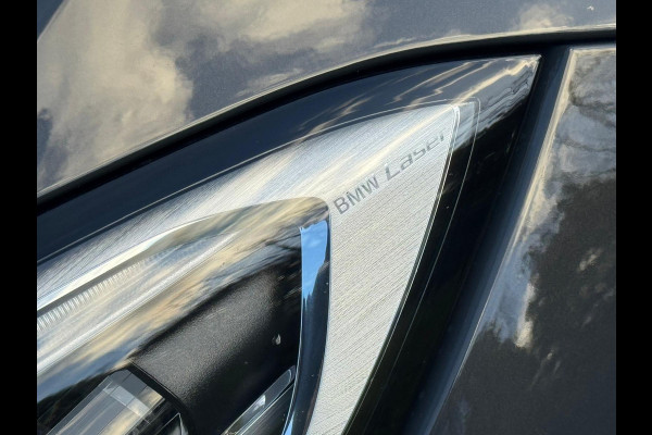 BMW 3 Serie Touring 330e M sport individual, dravitgrau, panodak,laser led, elec bedienbare trekhaak, vol opties, nl auto met nap