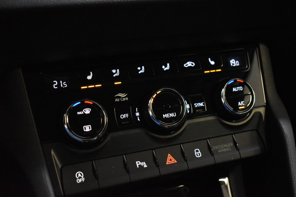 Škoda Karoq 1.5 TSI ACT 150PK DSG ELEGANCE VIRTUAL/CAMERA/CARPLAY