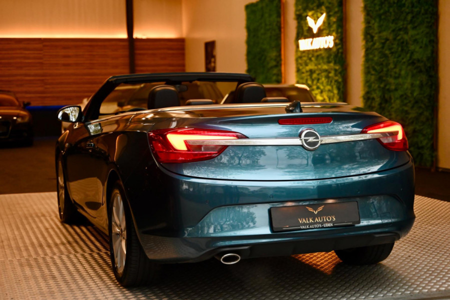 Opel Cascada 1.4 Turbo ecoFLEX Innovation - Navigatie - Bluetooth - Cruise Control - Opel Cascada 1.4 Turbo ecoFLEX Innovation - Navigatie - Bluetooth - Cruise Control -