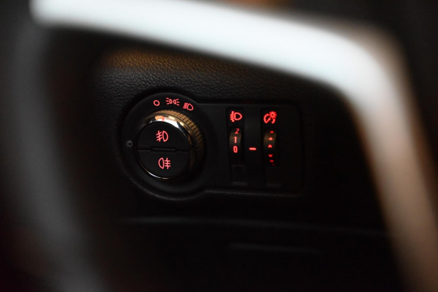 Opel Cascada 1.4 Turbo ecoFLEX Innovation - Navigatie - Bluetooth - Cruise Control - Opel Cascada 1.4 Turbo ecoFLEX Innovation - Navigatie - Bluetooth - Cruise Control -