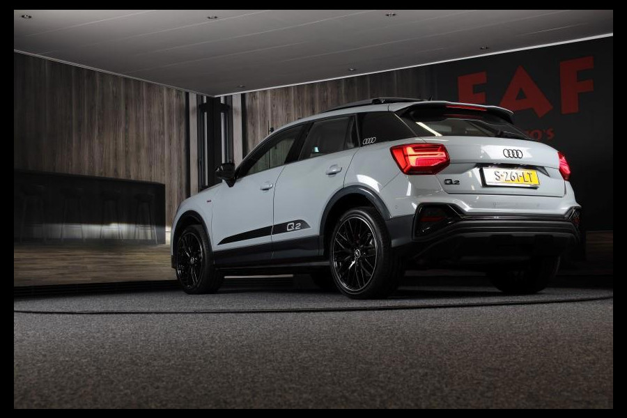 Audi Q2 35 TFSI Edition ONE / AUT / ACC / Open Panoramadak / Virtual Cockpit / Lane Assist / Leder / Navi / Camera / Led / 19 Inch Audi Q2 35 TFSI Edition ONE / AUT / ACC / Open Panoramadak / Virtual Cockpit / Lane Assist / Leder / Navi / Camera / Led / 19 Inch