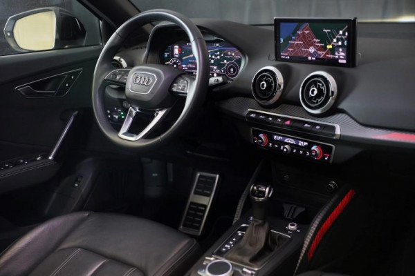 Audi Q2 35 TFSI Edition ONE / AUT / ACC / Open Panoramadak / Virtual Cockpit / Lane Assist / Leder / Navi / Camera / Led / 19 Inch Audi Q2 35 TFSI Edition ONE / AUT / ACC / Open Panoramadak / Virtual Cockpit / Lane Assist / Leder / Navi / Camera / Led / 19 Inch