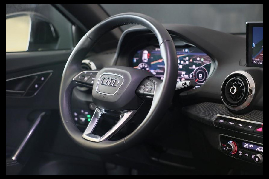 Audi Q2 35 TFSI Edition ONE / AUT / ACC / Open Panoramadak / Virtual Cockpit / Lane Assist / Leder / Navi / Camera / Led / 19 Inch Audi Q2 35 TFSI Edition ONE / AUT / ACC / Open Panoramadak / Virtual Cockpit / Lane Assist / Leder / Navi / Camera / Led / 19 Inch