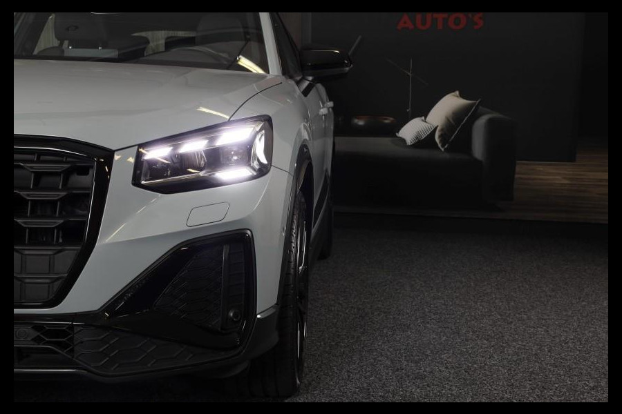 Audi Q2 35 TFSI Edition ONE / AUT / ACC / Open Panoramadak / Virtual Cockpit / Lane Assist / Leder / Navi / Camera / Led / 19 Inch Audi Q2 35 TFSI Edition ONE / AUT / ACC / Open Panoramadak / Virtual Cockpit / Lane Assist / Leder / Navi / Camera / Led / 19 Inch