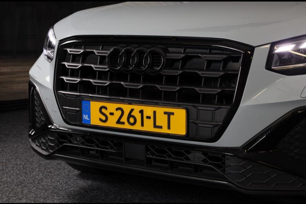 Audi Q2 35 TFSI Edition ONE / AUT / ACC / Open Panoramadak / Virtual Cockpit / Lane Assist / Leder / Navi / Camera / Led / 19 Inch Audi Q2 35 TFSI Edition ONE / AUT / ACC / Open Panoramadak / Virtual Cockpit / Lane Assist / Leder / Navi / Camera / Led / 19 Inch