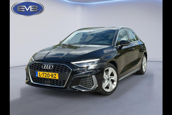 Audi A3 Sportback 30 TFSI S edition, 2 X S-LINE, 1e eigenaar, 1/2 lederen sportinterieur, NL auto met nationale auto pas