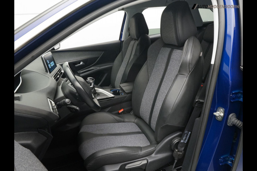Peugeot 3008 1.2 PureTech Allure (APPLE CARPLAY,LED,KEYLESS,DODEHOEK,DIGITAL DISPLAY,CAMERA,SPORTSTOELEN,NIEUWE APK,TOPCONDITIE)