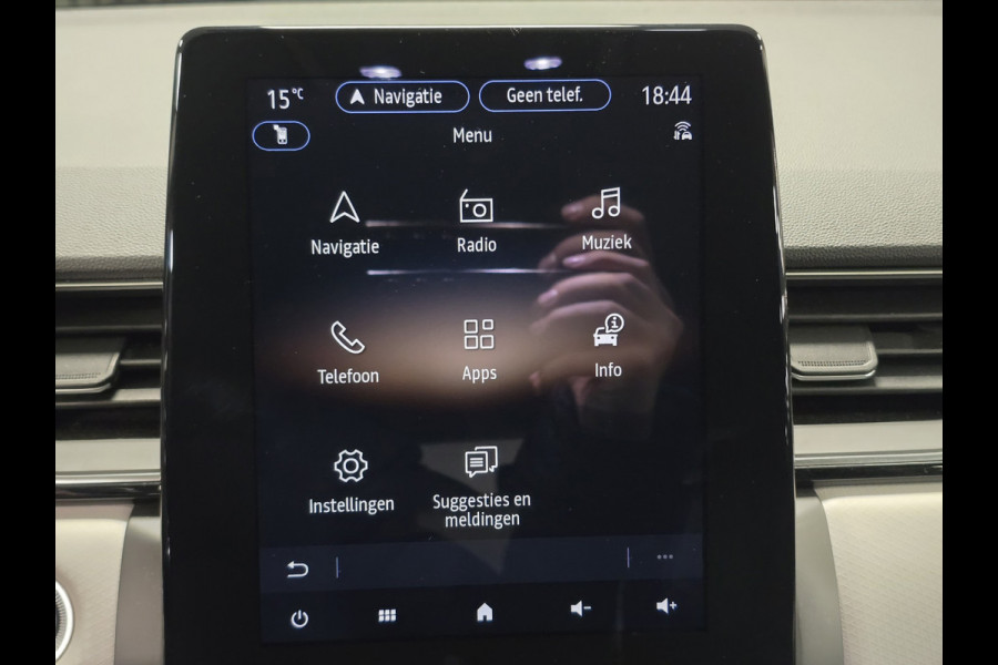 Renault Captur 1.6 E-Tech Plug-in Hybrid 160 Intens CAMERA PARKEERSENSOREN VOOR EN ACHTER STOELVERWARMING CRUISE CONTROL NAVI