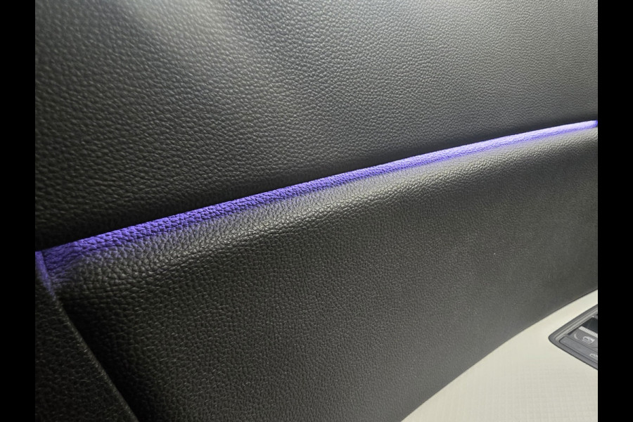 Renault Captur 1.6 E-Tech Plug-in Hybrid 160 Intens CAMERA PARKEERSENSOREN VOOR EN ACHTER STOELVERWARMING CRUISE CONTROL NAVI