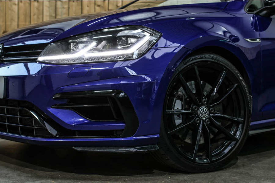 Volkswagen Golf 2.0 TSI 4Motion R *Akra*Pano*DCC*Dynaudio*Camera*