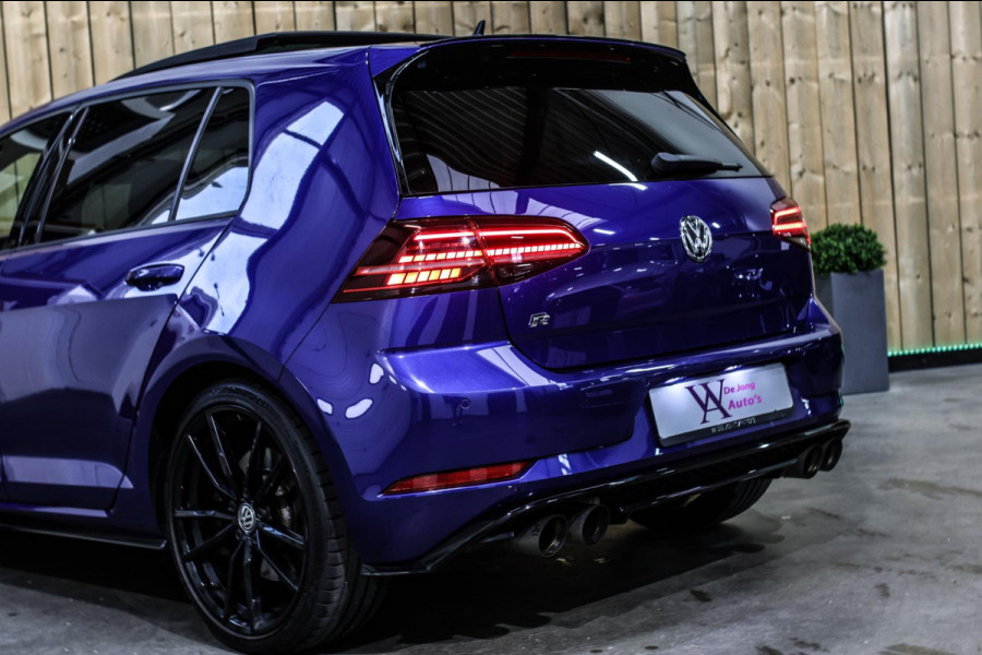 Volkswagen Golf 2.0 TSI 4Motion R *Akra*Pano*DCC*Dynaudio*Camera*