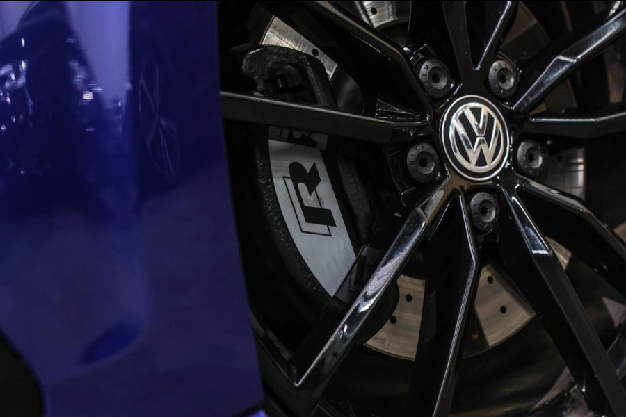 Volkswagen Golf 2.0 TSI 4Motion R *Akra*Pano*DCC*Dynaudio*Camera*