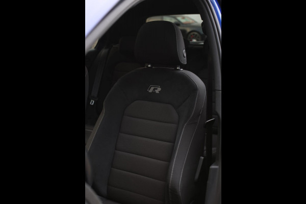 Volkswagen Golf 2.0 TSI 4Motion R *Akra*Pano*DCC*Dynaudio*Camera*