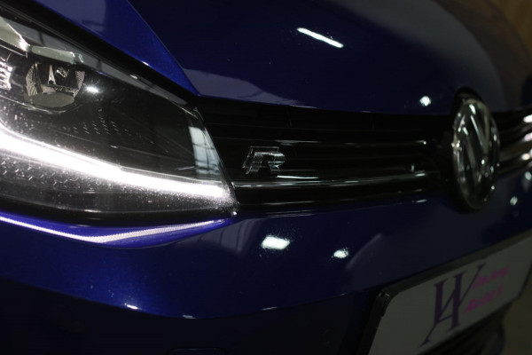 Volkswagen Golf 2.0 TSI 4Motion R *Akra*Pano*DCC*Dynaudio*Camera*