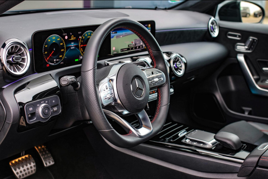 Mercedes-Benz A-Klasse 250 e AMG *Pano*Night*360 Camera*Elek. Stoelen*
