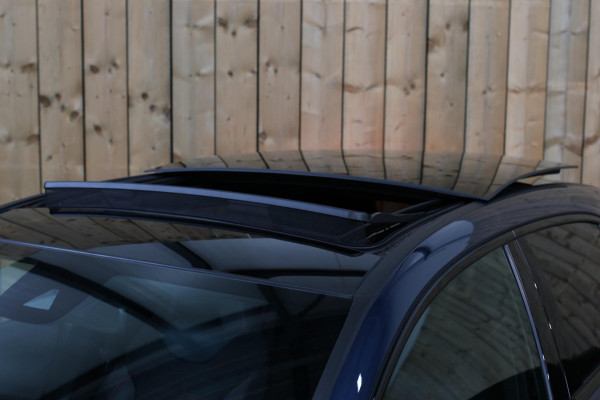 Mercedes-Benz A-Klasse 250 e AMG *Pano*Night*360 Camera*Elek. Stoelen*