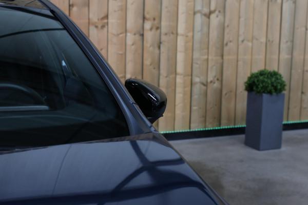 Mercedes-Benz A-Klasse 250 e AMG *Pano*Night*360 Camera*Elek. Stoelen*