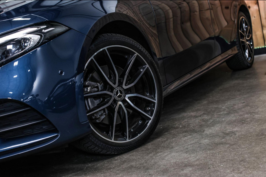 Mercedes-Benz A-Klasse 250 e AMG *Pano*Night*360 Camera*Elek. Stoelen*