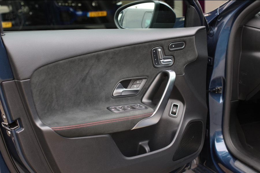 Mercedes-Benz A-Klasse 250 e AMG *Pano*Night*360 Camera*Elek. Stoelen*