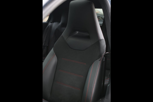 Mercedes-Benz A-Klasse 250 e AMG *Pano*Night*360 Camera*Elek. Stoelen*