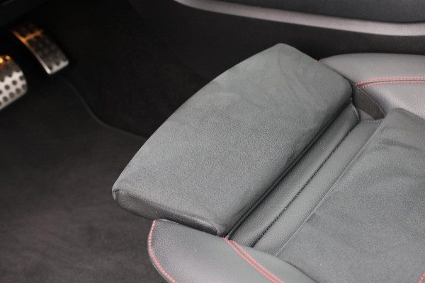 Mercedes-Benz A-Klasse 250 e AMG *Pano*Night*360 Camera*Elek. Stoelen*
