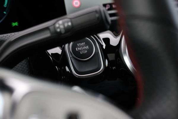 Mercedes-Benz A-Klasse 250 e AMG *Pano*Night*360 Camera*Elek. Stoelen*