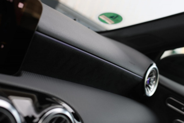 Mercedes-Benz A-Klasse 250 e AMG *Pano*Night*360 Camera*Elek. Stoelen*