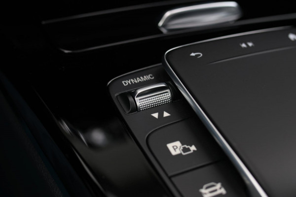 Mercedes-Benz A-Klasse 250 e AMG *Pano*Night*360 Camera*Elek. Stoelen*