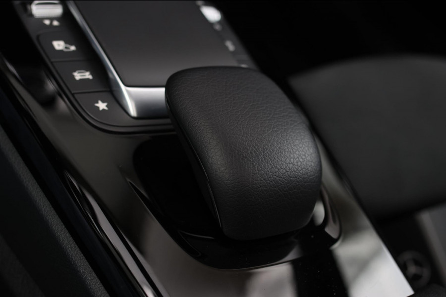 Mercedes-Benz A-Klasse 250 e AMG *Pano*Night*360 Camera*Elek. Stoelen*