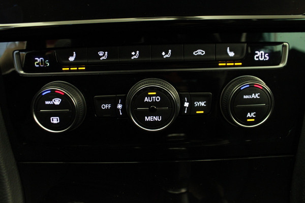 Volkswagen GOLF Variant 1.6 TDI Comfortline |Camera|Carplay|Trekhaak|