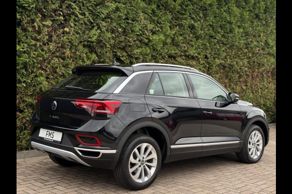 Volkswagen T-Roc 1.5 TSI Style CarPlay Panorama Volkswagen T-Roc 1.5 TSI Style CarPlay Panorama