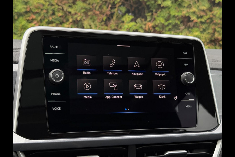 Volkswagen T-Roc 1.5 TSI Style CarPlay Panorama Volkswagen T-Roc 1.5 TSI Style CarPlay Panorama