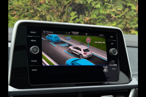 Volkswagen T-Roc 1.5 TSI Style CarPlay Panorama Volkswagen T-Roc 1.5 TSI Style CarPlay Panorama