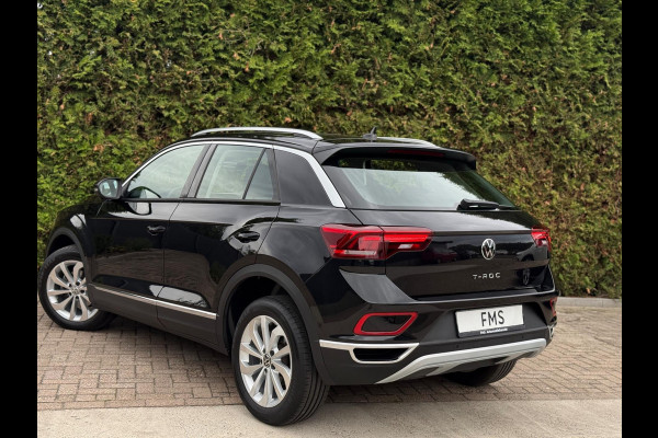 Volkswagen T-Roc 1.5 TSI Style CarPlay Panorama Volkswagen T-Roc 1.5 TSI Style CarPlay Panorama