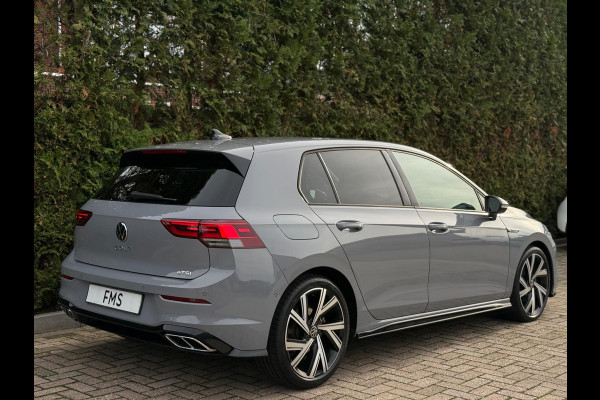 Volkswagen Golf 1.5 eTSI 3x R-Line CarPlay Camera