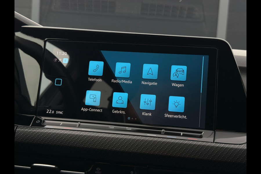 Volkswagen Golf 1.5 eTSI 3x R-Line CarPlay Camera