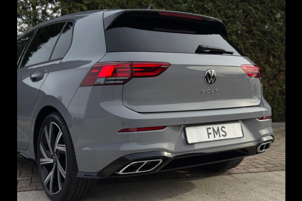 Volkswagen Golf 1.5 eTSI 3x R-Line CarPlay Camera