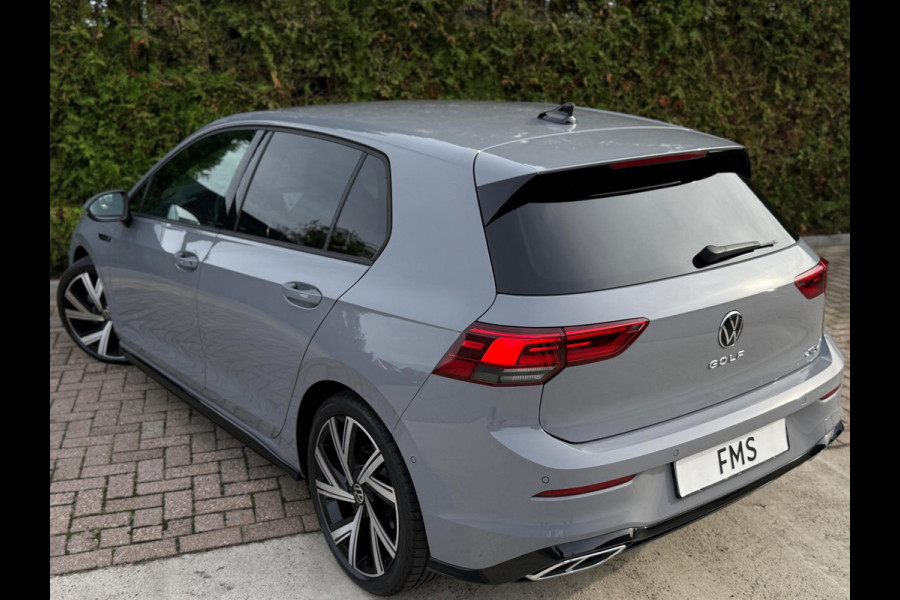Volkswagen Golf 1.5 eTSI 3x R-Line CarPlay Camera