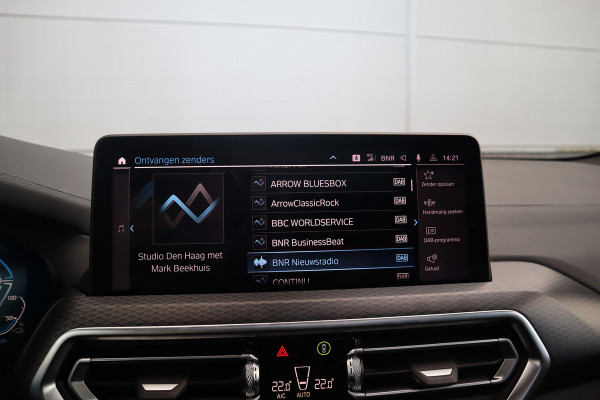 BMW X3 xDrive30e High Executive Pano / 360 cam / Elec stoelen / Trekhaak /