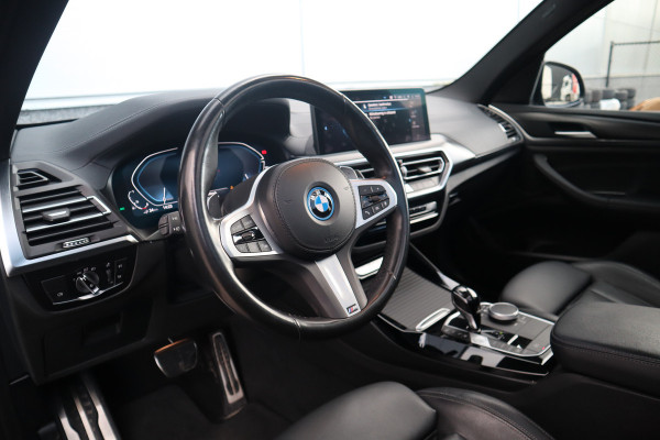 BMW X3 xDrive30e High Executive Pano / 360 cam / Elec stoelen / Trekhaak /