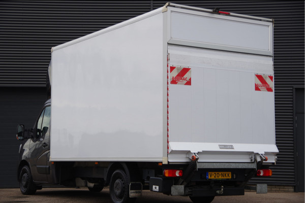 Renault Master BAKWAGEN T35 2.3 dCi 145PK, LAADKLEP, ZIJDEUR, TREKHAAK, CAMERA, NAVI, CRUISE, AIRCO, MEUBELBAK