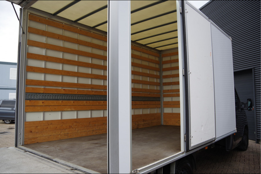 Renault Master BAKWAGEN T35 2.3 dCi 145PK, LAADKLEP, ZIJDEUR, TREKHAAK, CAMERA, NAVI, CRUISE, AIRCO, MEUBELBAK