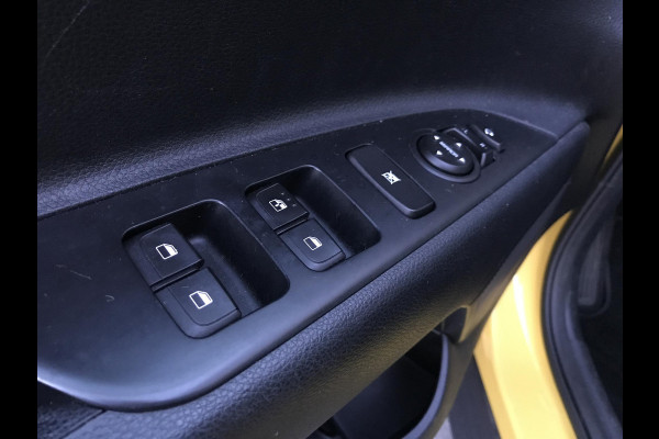 Kia Stonic 1.4 DynamicLine 7 JAAR GARANTIE