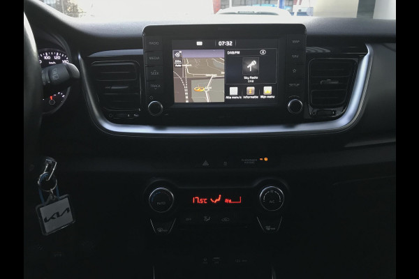 Kia Stonic 1.4 DynamicLine 7 JAAR GARANTIE