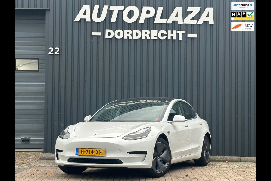 Tesla Model 3 Standard RWD Plus 60 kWh
