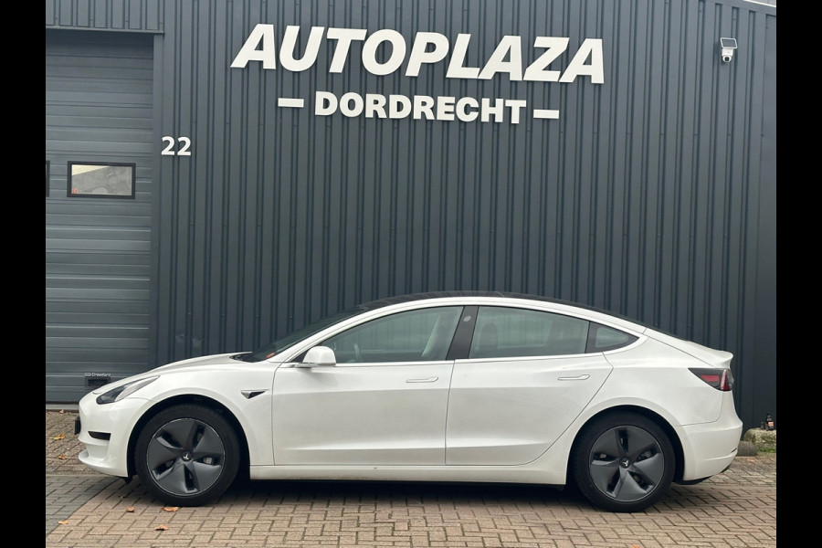 Tesla Model 3 Standard RWD Plus 60 kWh